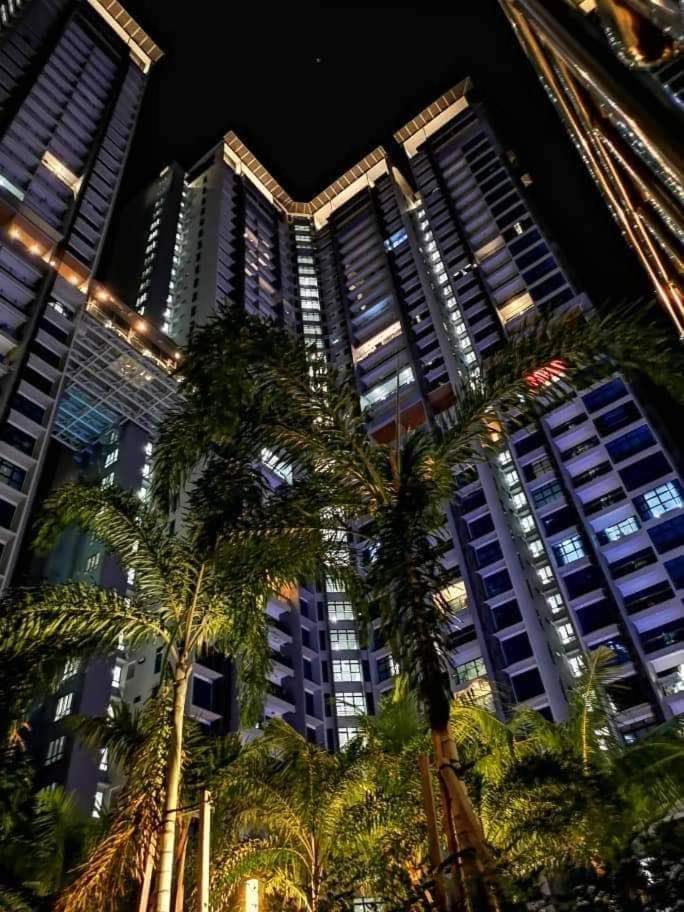 Atlantis Apple Home Melaka Townarea Exterior photo
